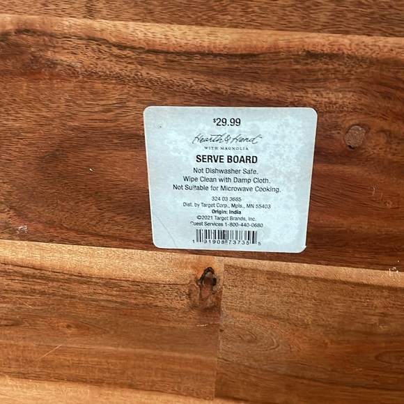 Hearts and Hands by Magnolia from Target severing board only total two. - Picture 4 of 5